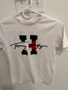 Boys Tommy Hilfiger White Tee with Navy and Red Logo H